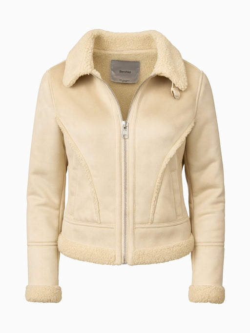 Bershka Kunstfelljacke Größe M